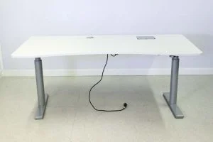 Sähköpöytä 180×90 Toimistoplus Käytetyt toimistokalusteet 12