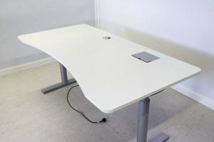 Sähköpöytä 160×90 cm Toimistoplus Käytetyt toimistokalusteet 14