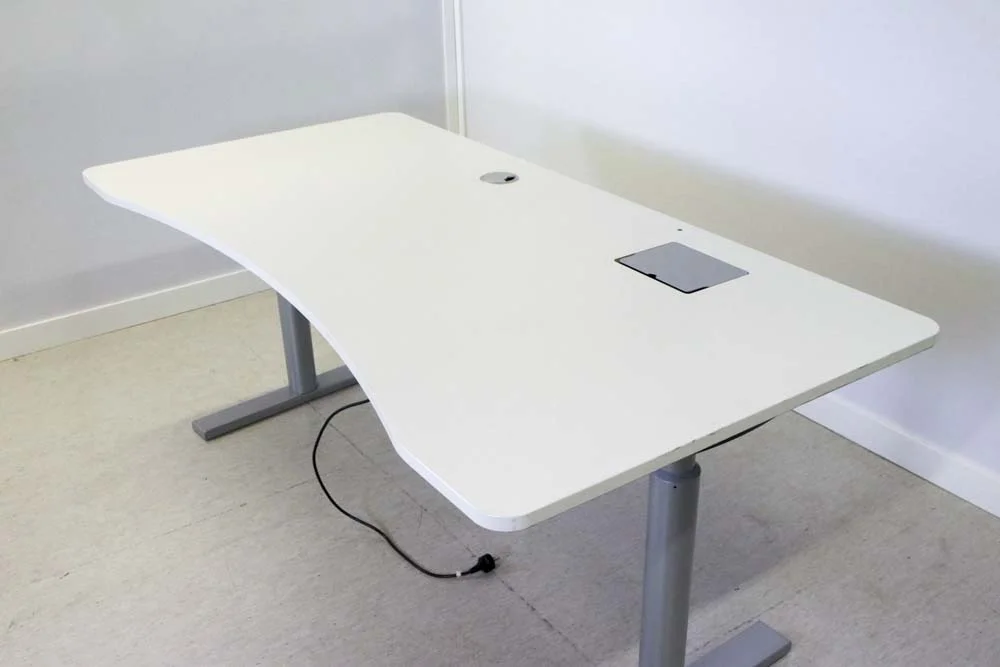 Sähköpöytä 160×90 cm Toimistoplus Käytetyt toimistokalusteet 6
