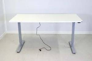 Sähköpöytä 180×80 Toimistoplus Sähköpöydät 11