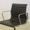Eames EA 108 tuoli Toimistoplus Käytetyt toimistokalusteet 26