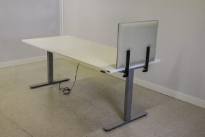 Ilmava-pöytäsermi 60cm, beige Toimistoplus Käytetyt toimistokalusteet 9