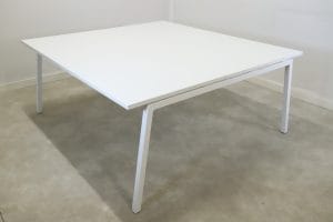 Neuvottelupöytä 180x165cm Toimistoplus Käytetyt toimistokalusteet 20
