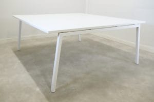 Neuvottelupöytä 180x165cm Toimistoplus Käytetyt toimistokalusteet 15