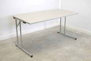Taittojalkapöytä, 140cm x 70cm Toimistoplus Käytetyt toimistokalusteet 10