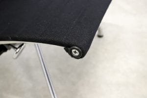 Eames EA 124 loungetuoli Toimistoplus Käytetyt toimistokalusteet 41