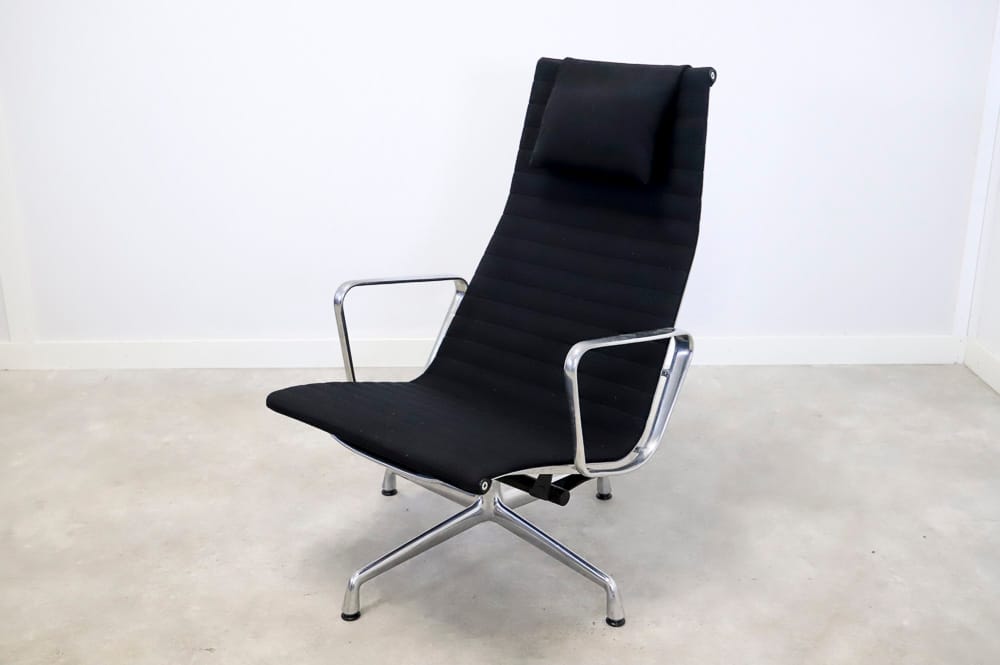Eames EA 124 loungetuoli Toimistoplus Käytetyt toimistokalusteet