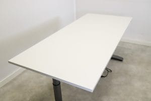 Sähköpöytä 180×80 cm Toimistoplus Käytetyt toimistokalusteet 10
