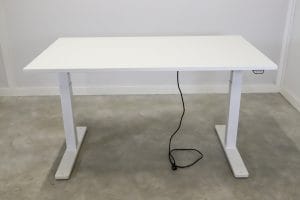 Sähköpöytä 140×80 cm Toimistoplus Käytetyt toimistokalusteet 13
