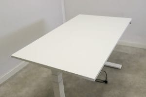 Sähköpöytä 140×80 cm Toimistoplus Käytetyt toimistokalusteet 11