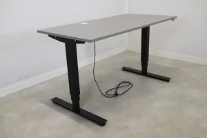 Sähköpöytä 140×70 cm Toimistoplus Käytetyt toimistokalusteet 9