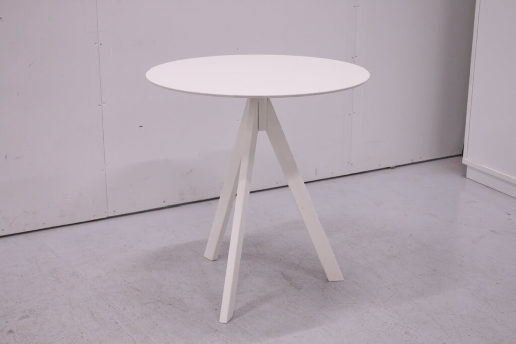 Cafe-pöytä ARKI pyöreä H70, Pedrali Toimistoplus Käytetyt toimistokalusteet