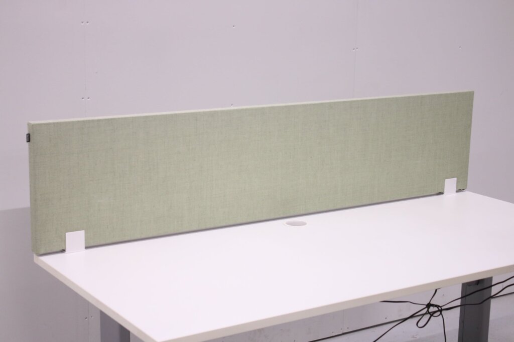 Martela Face-pöytäseinäke 180×40, vaaleanvihreä Toimistoplus Käytetyt toimistokalusteet